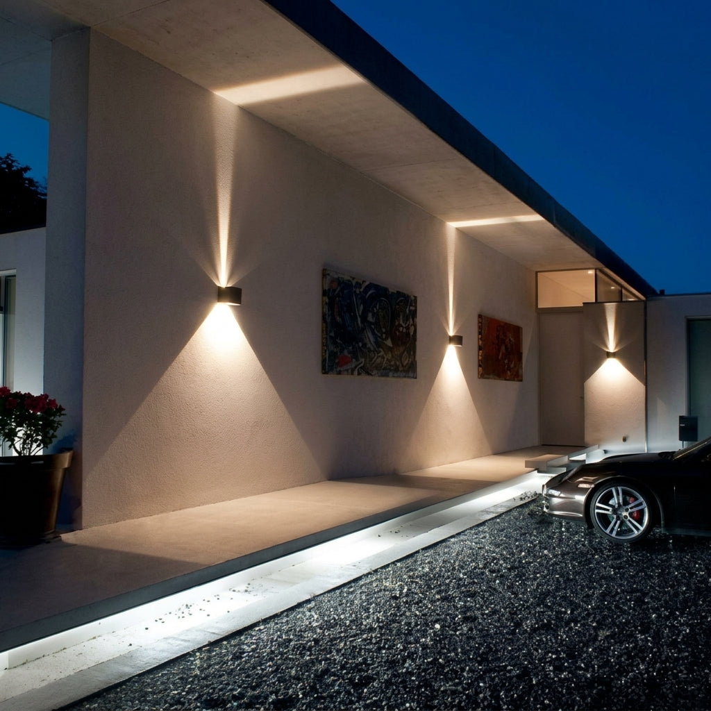 WirelessMotionSensorWallLampModernBlackCubeDesign.jpg