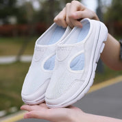 Comfortable Mesh Slip-On Sandals Cushioning Everyday Use - Image 2