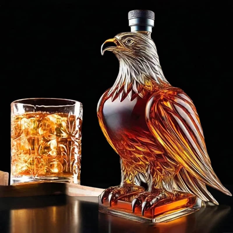 Eagle Whiskey Decanter Glass Unique Bird Design Home Bar - Image 2