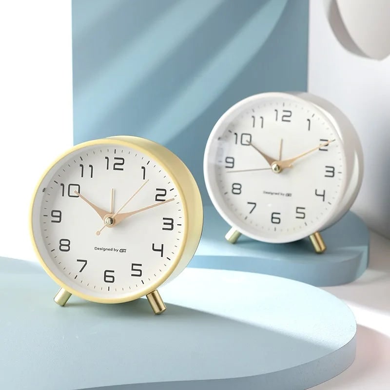 Modern Scandinavian Table Clock Silent Design - Image 4