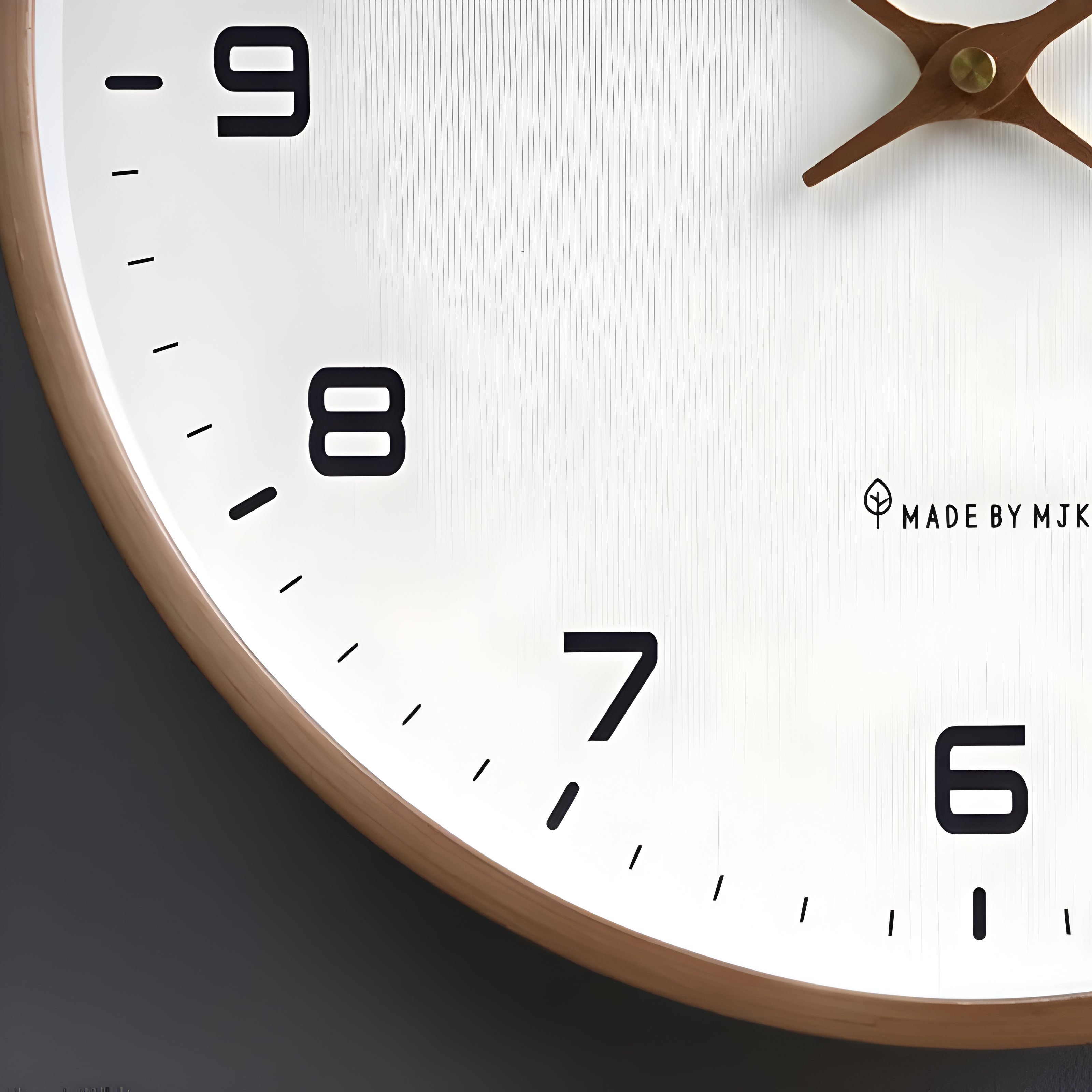 Modern Wall Clock Round Design and Silent Movement - Image 5